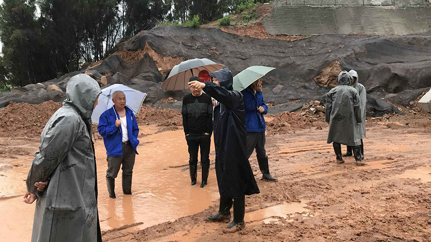 �϶ζ�������Ŀ1