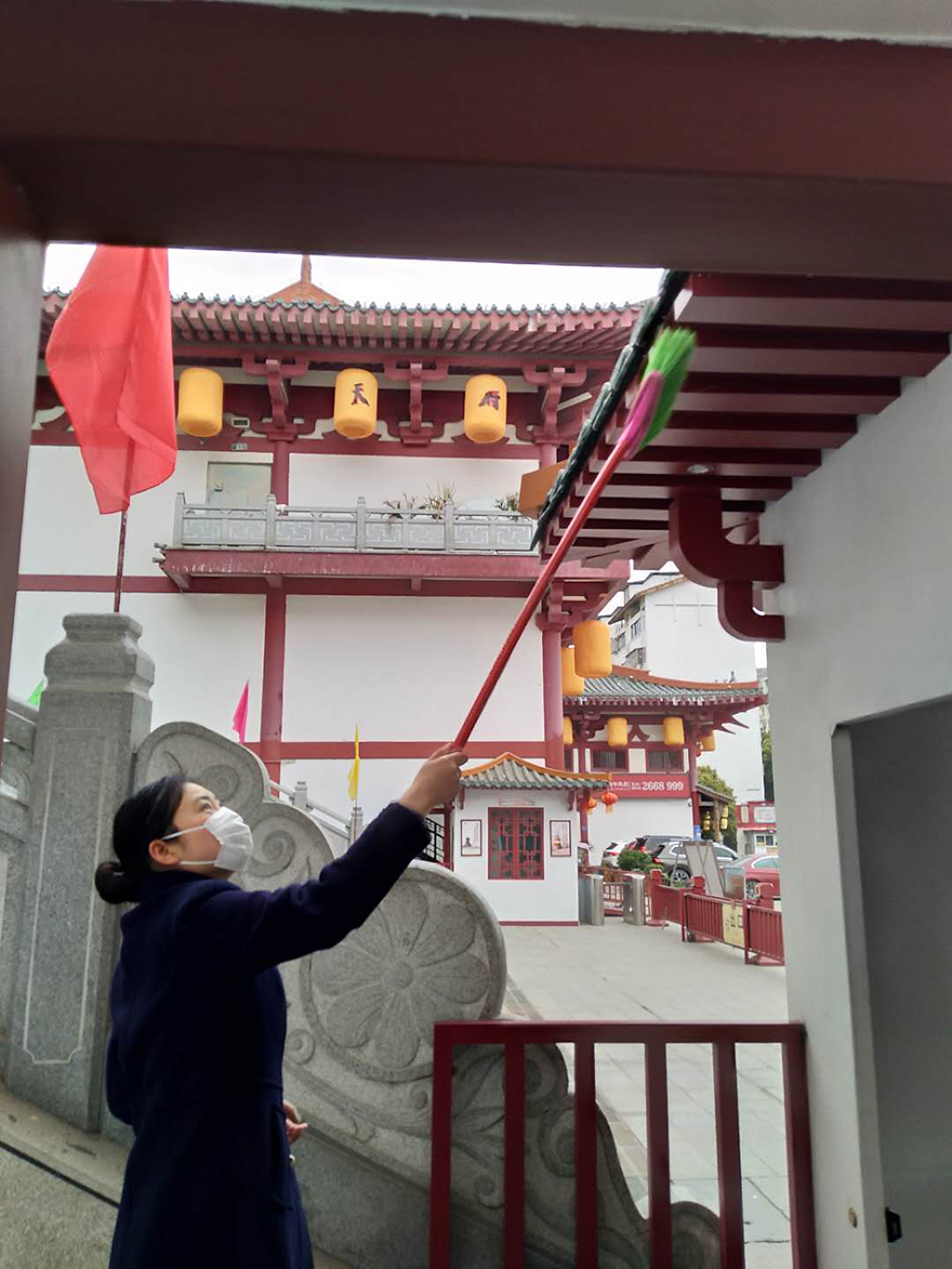 Խ��¥��˾��չ��ɨ���˶�1