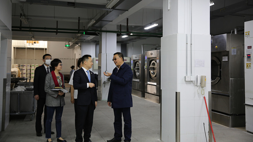 ���ŵ�ί����ǡ���˾����һ���Ӷ��������ù��徲�����������������