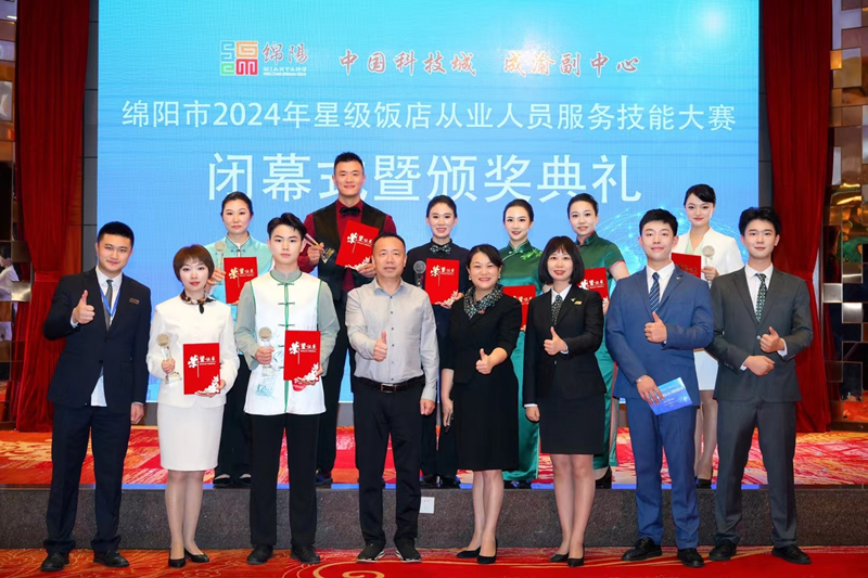 01��ѡ�ֺ�Ӱ