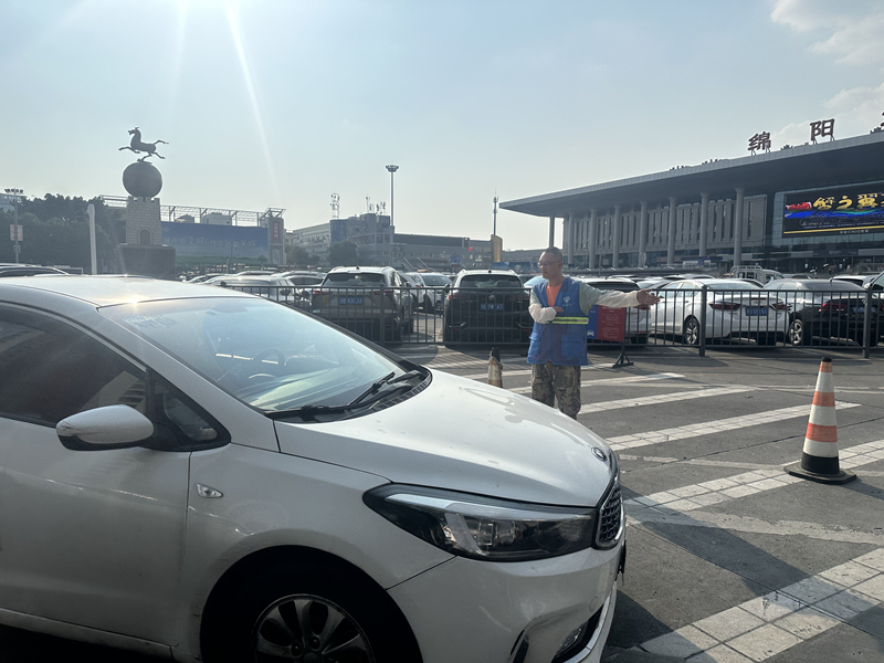 1��վͣ�����赼��ͨ