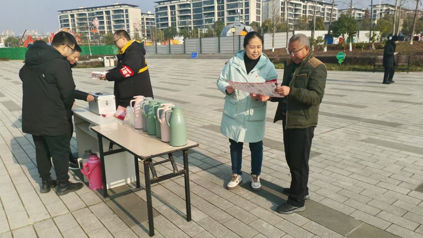 ��ԸЧ���˶�2_����